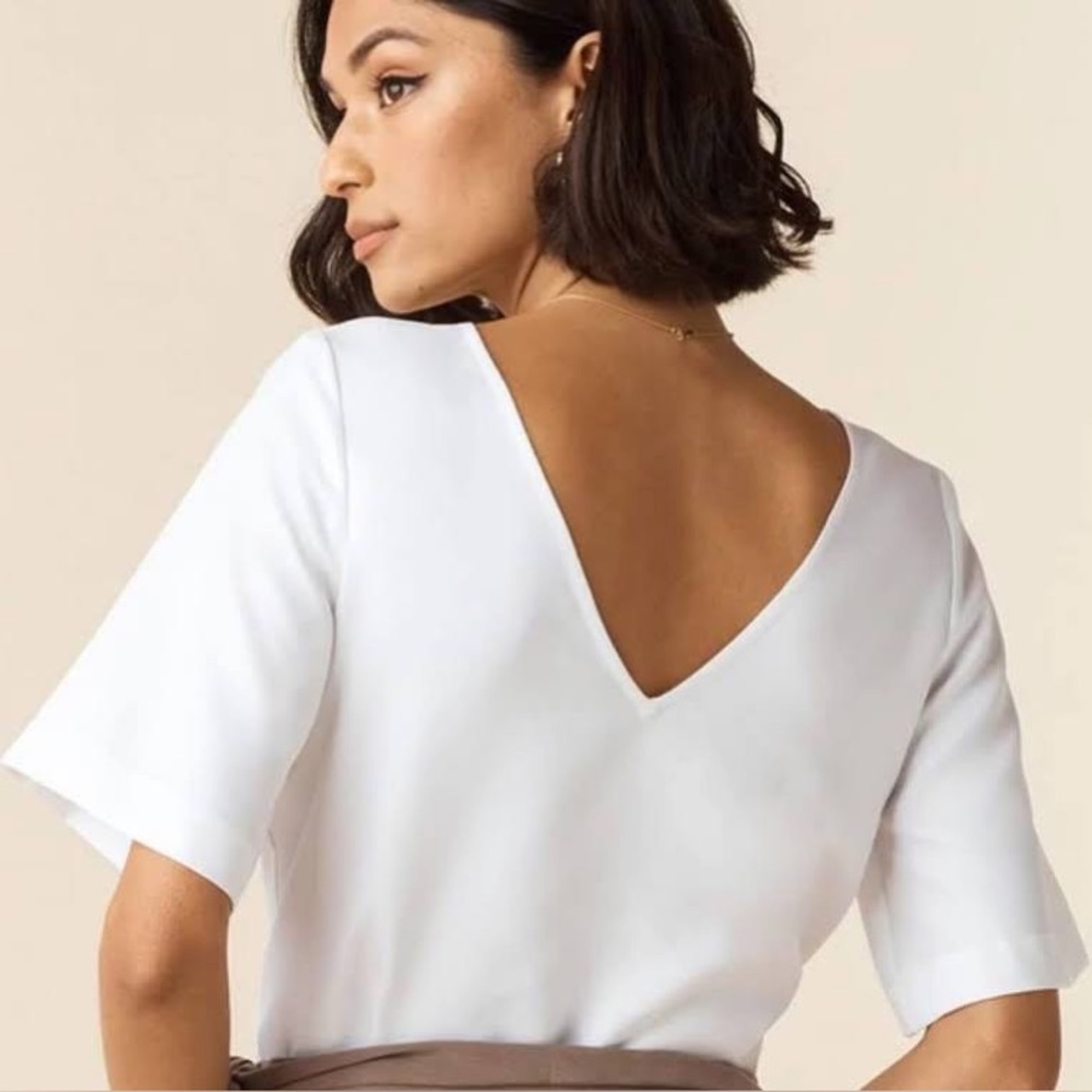 The Cropped Blouse VETTA Capsule (from Classic Capsule)